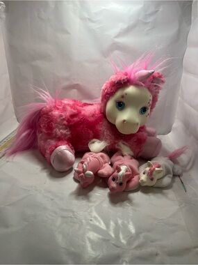 Vintage Puppy Kitty Horse Surprise babies with 2000s mother